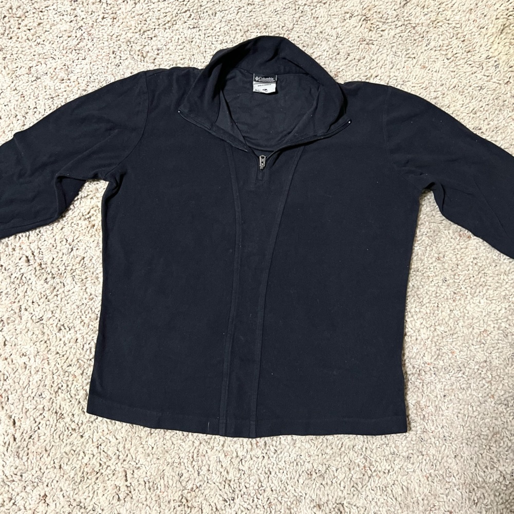 Columbia fleece quarter zip up pull over! Great for cooler weather and layers